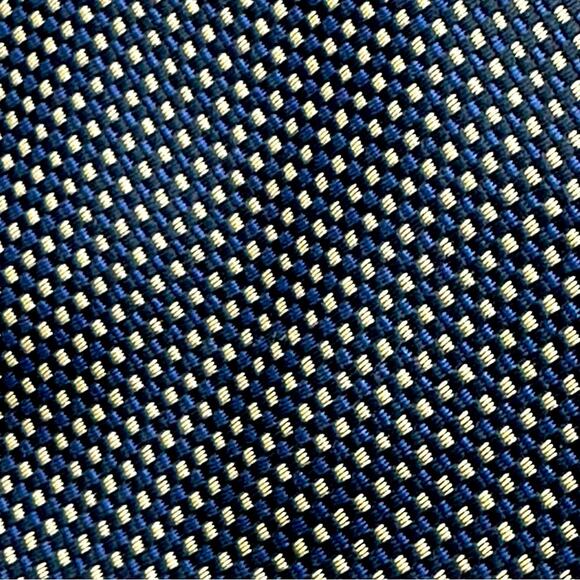 Hugo Boss 100% Silk Neck Tie - NAVY - Picture 5 of 5